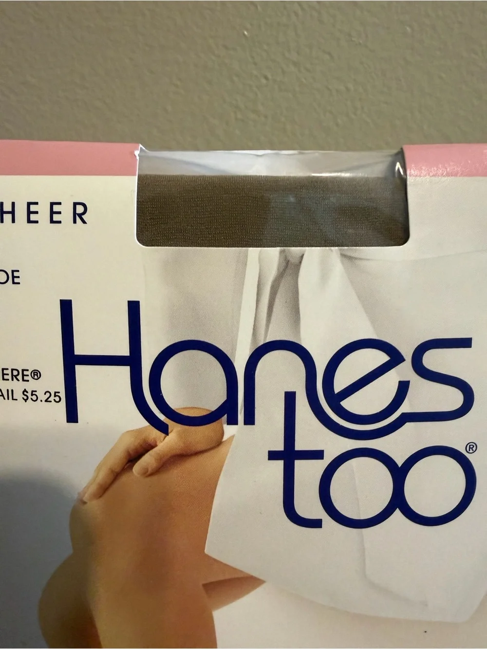 Vintage Hanes Too Silky Sheer Pantyhose Control Top Barely There Size CD NIP